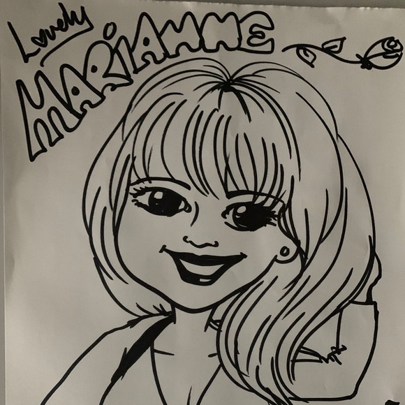 Meet your Posher, Mari - Picture 4 of 4